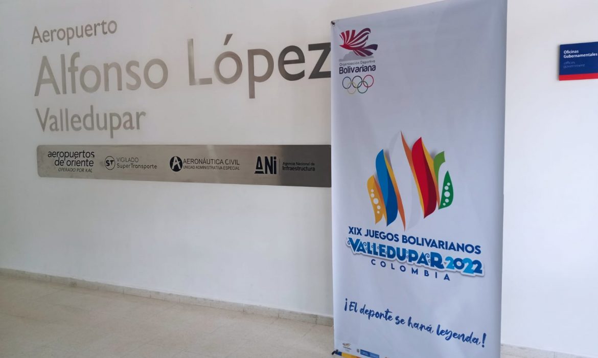 Recibimiento de las delegaciones deportivas en el Aeropuerto Alfonso López Pumarejo de Valledupar