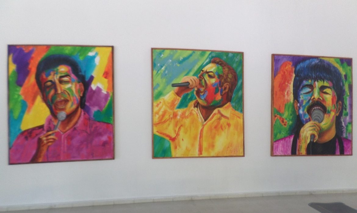 Exposición artística de Pinturas del pintor Guajiro Faul Soto Maestre en el Aeropuerto Alfonso López Pumarejo