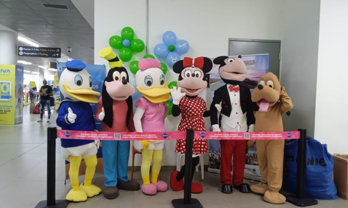 ¡Magia y diversión en el Aeropuerto Internacional Simón Bolivar junto a Disney!