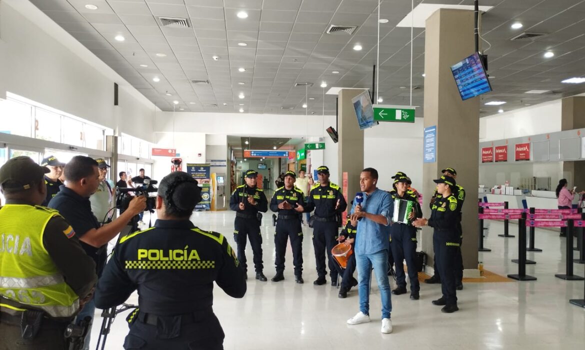 EL FESTIVAL VALLENATO SE SINTIÓ EN EL AREOPUERTO ALFONSO LÓPEZ PUMAREJO