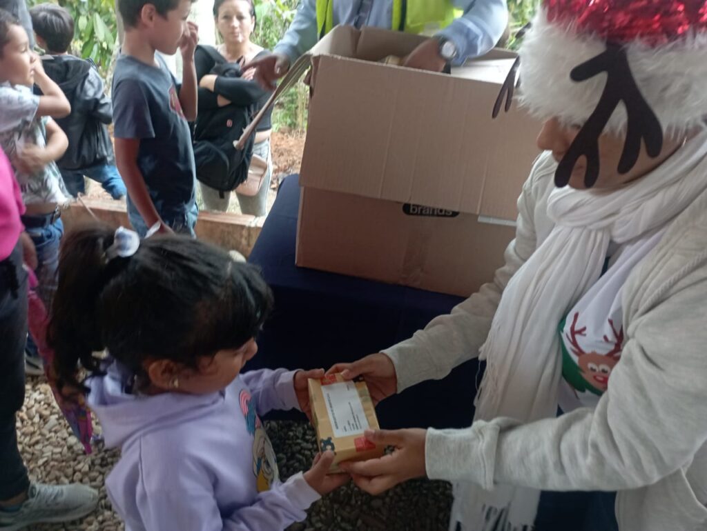 WhatsApp Image 2023-12-19 at 2.40.40 PM (1)