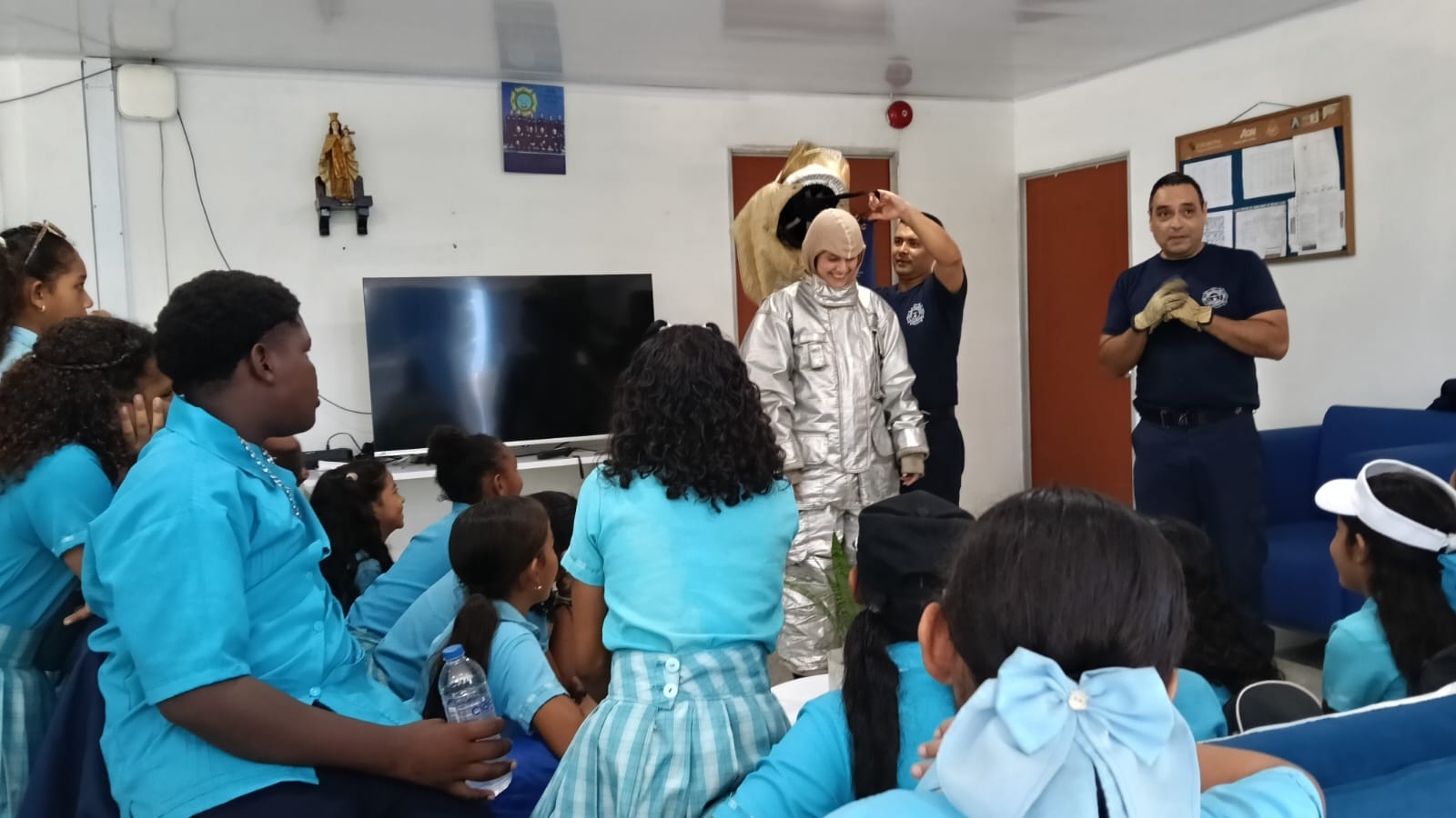 20250929 SKSM VISITA PEDAG (1)