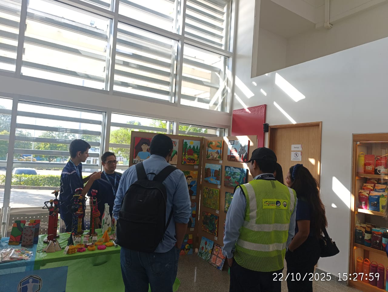 20251022 MUESTRA DE ARTE (1)