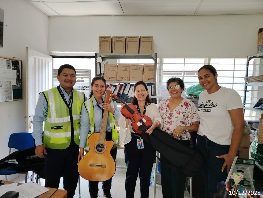 20251210 RSE ENTREGA ELEMENTOS MUSICALES