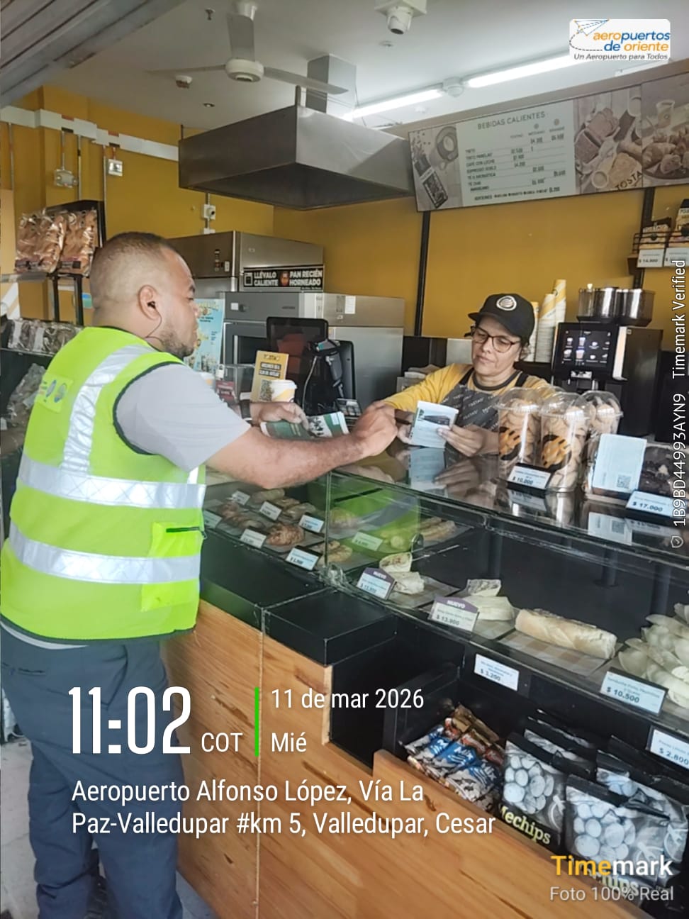 20260311 ENTREGA DE FOLLETOS TEMAS ANTRS (9)